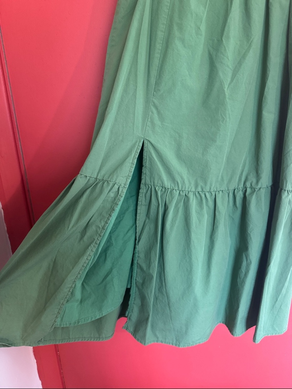 Astr Green Puff-Sleeve Tiered Midi Dress - Picture 5 of 6